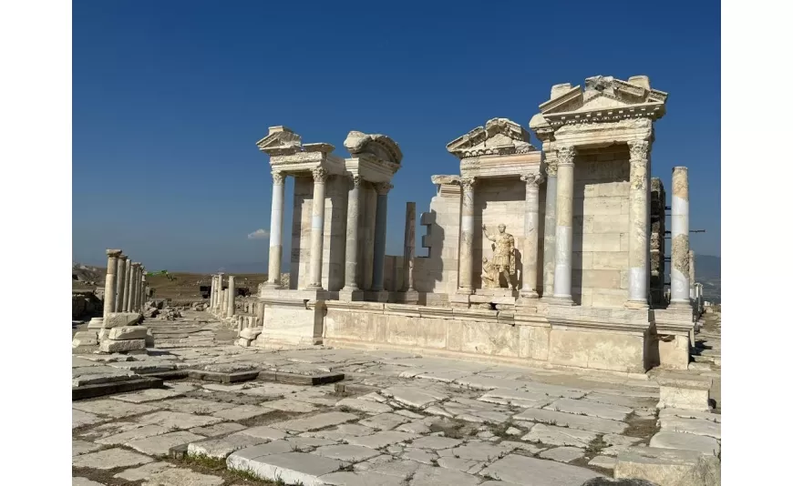 Laodikeia Traian Nymphaeumu Restorasyon Çalışmaları Tamamlandı