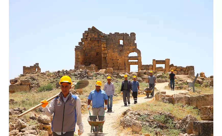 Mithras Tapınağı'nda gizli ayinlere katılanların konakladığı alan bulundu