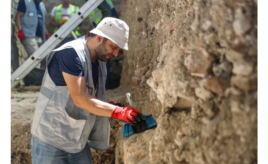 Diyarbakır'daki Amida Höyük'ün Tarihte Üç Kez Yakıldığı Kesinleşti