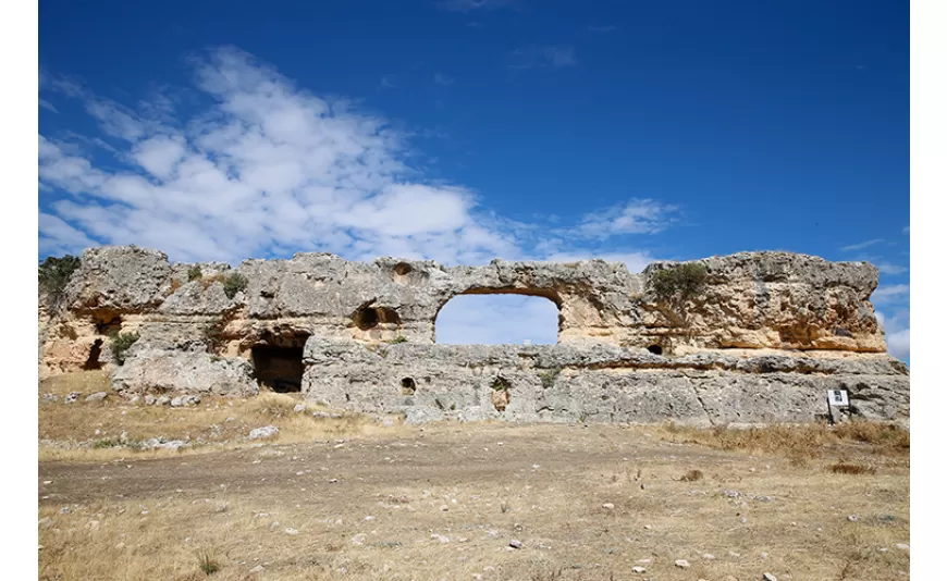 Eğil Kalesi'ndeki kazıda saray kalıntıları ortaya çıkarılacak